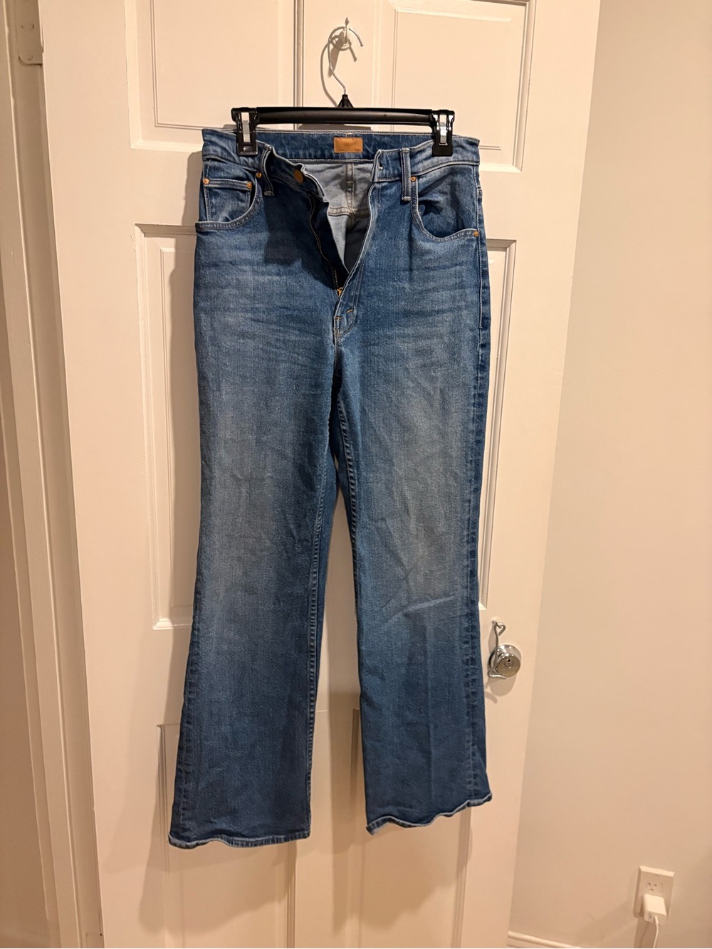 Mother High Waisted Bookie Sneak High Rise Straight Leg Jeans Waist 28